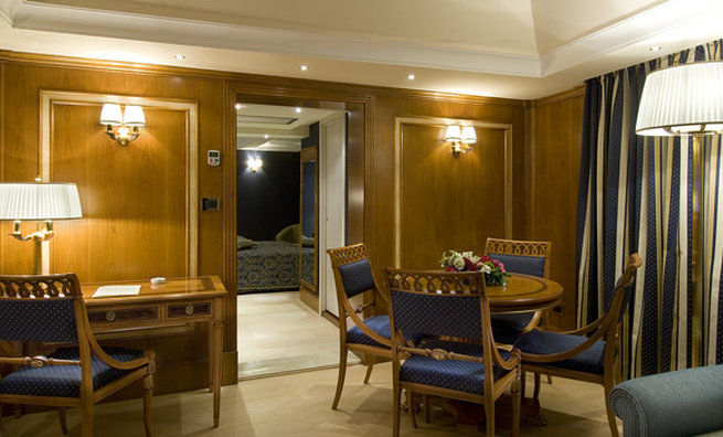 Hotel Homs Rome Bilik gambar